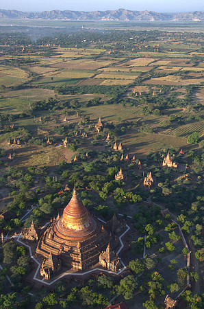 Balloons Over Bagan