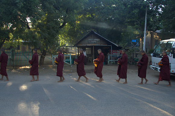 Early Morning Alms, Bagan